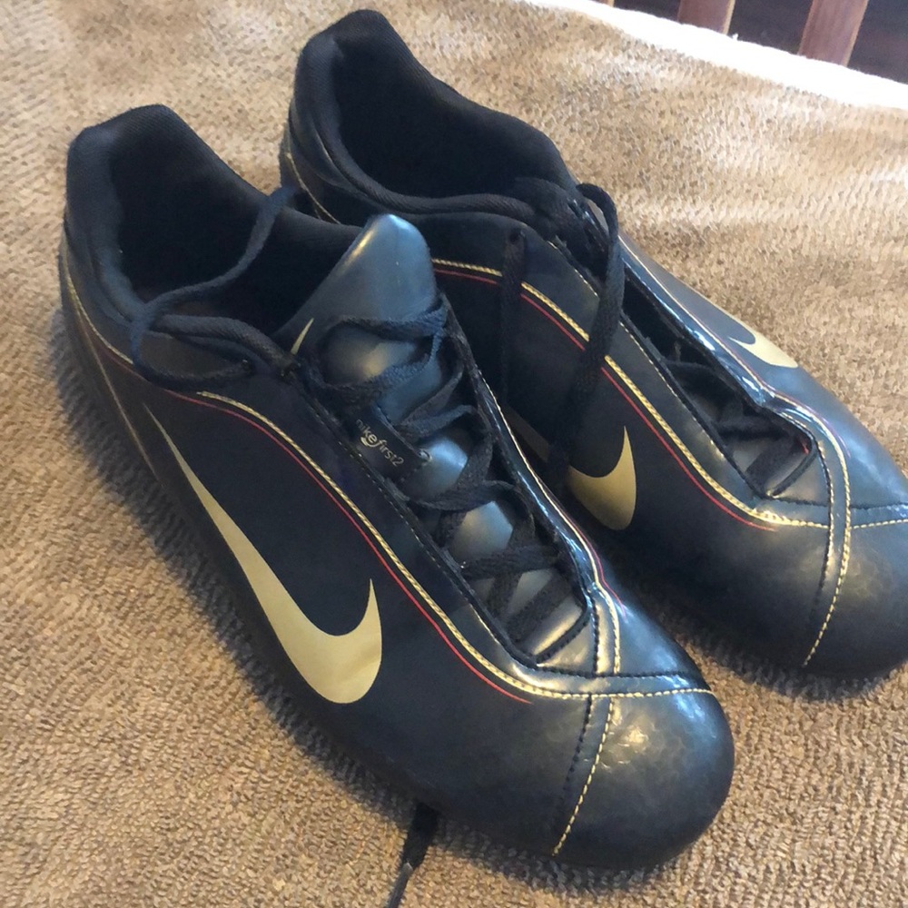 Nike First 2 soccer cleats size 9